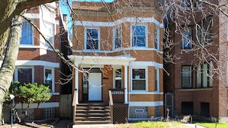 6961 S Eberhart Ave, Chicago, IL 60637