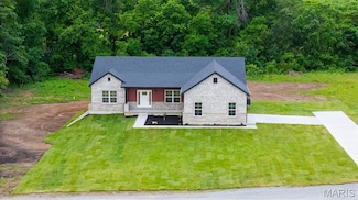 3525 Weatherby Ln, Farmington, MO 63640