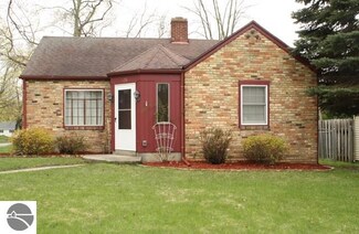 426 E Washington St, Saint Louis, MI 48880