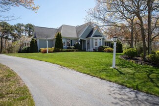 2 Sycamore Ave, Sagamore Beach, MA 02562