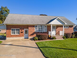 351 Cleveland Ave, Schenectady, NY 12306