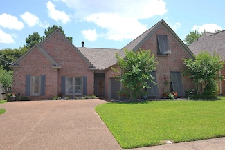 1142 Cordova Club Dr, Cordova, TN 38018