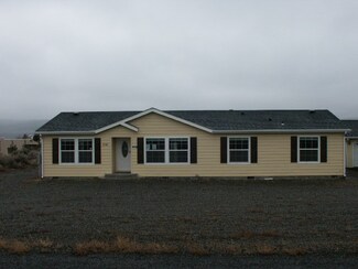 608 Sunset Blvd N, Mattawa, WA 99349
