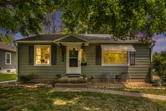 222 Oakhurst Ave, Kalamazoo, MI 49001