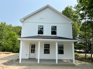 11 Spring St, Lisbon, ME 04250
