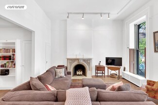 30 Remsen St Unit 1A, Brooklyn, NY 11201