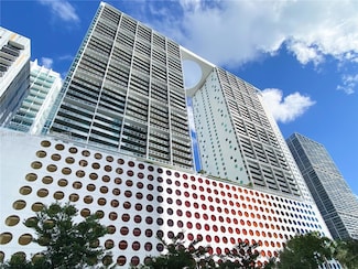 500 Brickell Ave Unit 1505, Miami, FL 33131