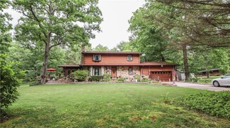 309 Laurel Ln, Ohiopyle, PA 15470