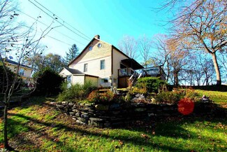 3 Canal St, Philmont, NY 12565