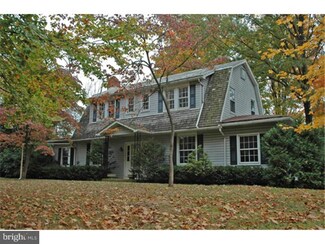 51 Crystal Cave Rd, Kutztown, PA 19530
