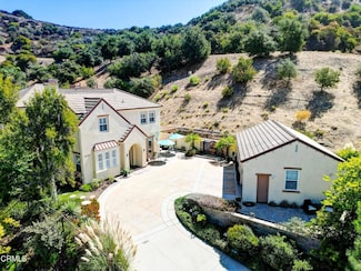 2738 Sleepy Hollow Place, Glendale, CA 91206