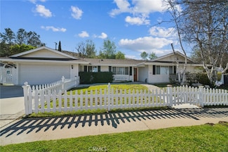 142 W Columbia Rd, Thousand Oaks, CA 91360