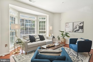 2506 Hurston Ln NE Unit G, Washington, DC 20018
