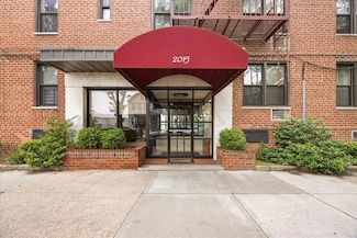 2015 St Paul Ave Unit 3G, Bronx, NY 10461