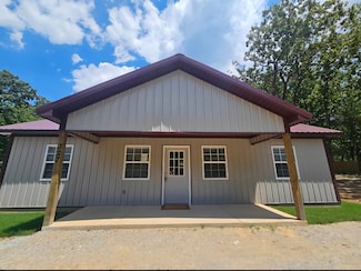 327 W Green Valley Dr, Horseshoe Bend, AR 72512