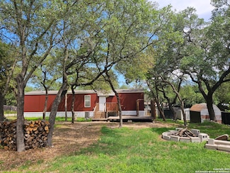 474 Foresthill St, Canyon Lake, TX 78133