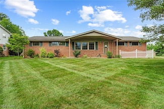 5801 Lawnview St NW, Canton, OH 44718