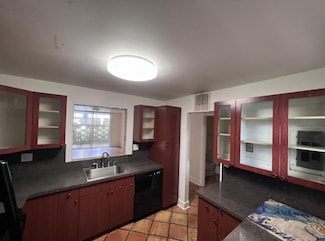 410 NW 68th Ave Unit 104, Plantation, FL 33317