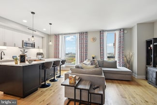 1211 Van St SE Unit 1001, Washington, DC 20003