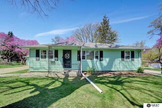 2501 S 38th St, Lincoln, NE 68506