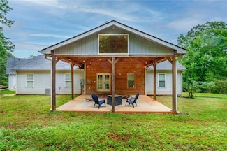 150 Daniel Dr, Cleveland, GA 30528