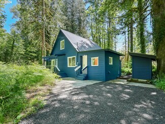 64277 E Brightwood Loop Rd, Brightwood, OR 97011