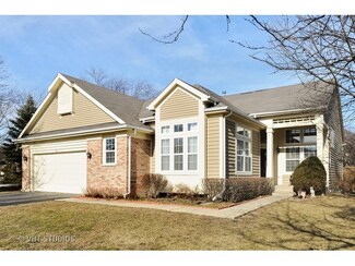 703 Interlochen Ct Unit 2, Riverwoods, IL 60015