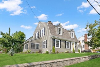 2 Euston Ave, Cranston, RI 02910