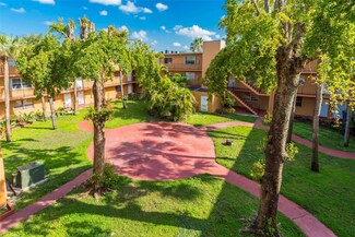 1280 W 54th St Unit 309B, Hialeah, FL 33012