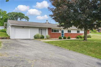 218 Longview Dr, Irwin, PA 15642