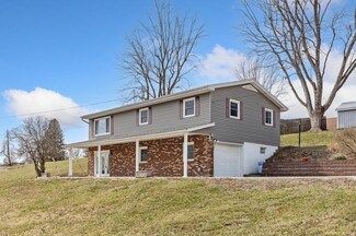 325 Rio Vista Ln, Rising Sun, IN 47040