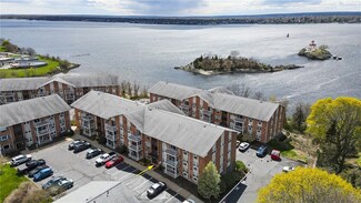 27 Bullocks Point Ave Unit 6A, Riverside, RI 02915