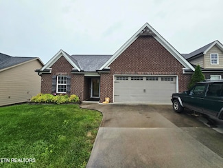 179 Stonefield Dr, Harrogate, TN 37752