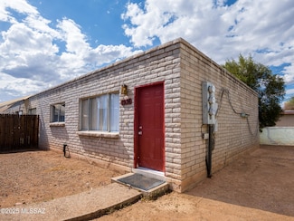 1936 N Madelyn Ave, Tucson, AZ 85712