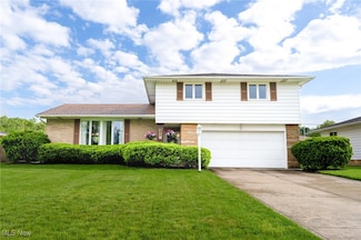 594 Longridge Dr, Seven Hills, OH 44131