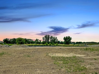 435 Meadow Brooke Ln, Dyer, IN 46311