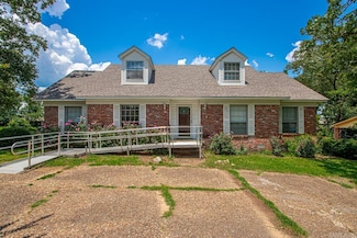 5008 Madison Ave, Jacksonville, AR 72076