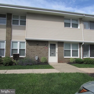 3850 Woodhaven Rd Unit 504, Philadelphia, PA 19154