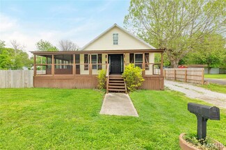 212 Indiana Ave, South Roxana, IL 62087