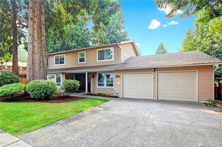 10825 NE 45th St, Kirkland, WA 98033