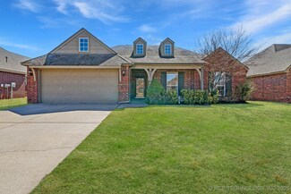 20710 E 45th St S, Broken Arrow, OK 74014