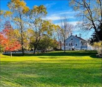 18203 Cook Ave, Strongsville, OH 44136