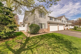 13043 Europa Trail Way N Unit H, Hugo, MN 55038