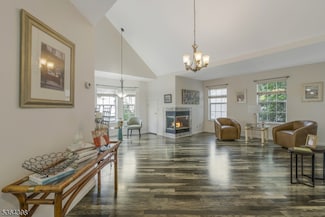 29 Four Oaks Rd, Bedminster, NJ 07921