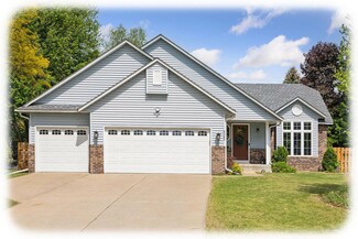 6360 36th St N, Saint Paul, MN 55128