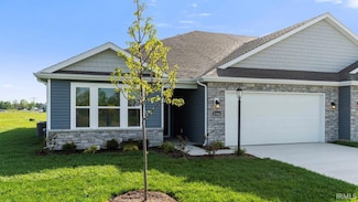 1104 Butler Lake Ct, Fort Wayne, IN 46818