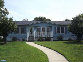 54 Memorial Ave, Gibbstown, NJ 08027