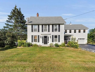232 South St, Blue Hill, ME 04614