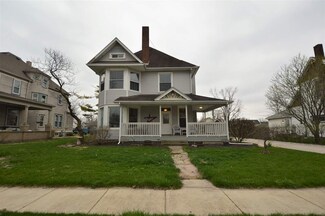 409 E 3rd St, Brookston, IN 47923