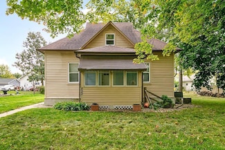 422 5th Ave W, Shakopee, MN 55379